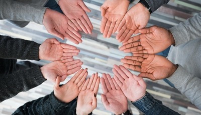 L'impact social de l'équipe EJFM : Plus qu'une transaction immobilière