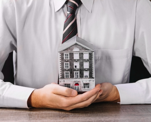 Avec un expert à vos côtés, la négociation immobilière devient un levier de profit, pas une source de stress.