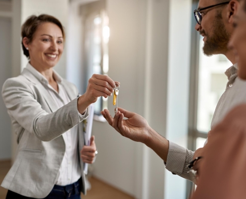 Ne pas demander d’aide à ses parents : l’erreur silencieuse des premiers acheteurs