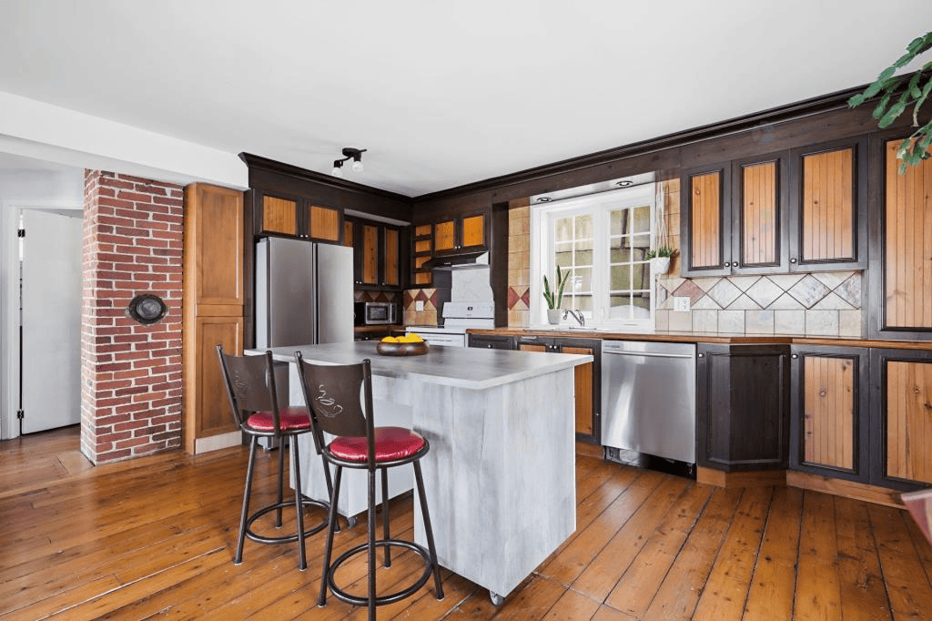 Image duplex avec vue sur le fleuve à Lévis (Desjardins)