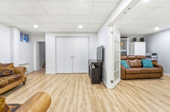 14-web-or-mls-Catherine Blanchet – 469 Chem. Plaisance, Saint-Henri-43