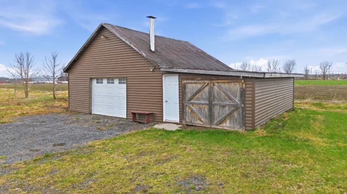 98-web-or-mls-Catherine Blanchet – 469 Chem. Plaisance, Saint-Henri-33