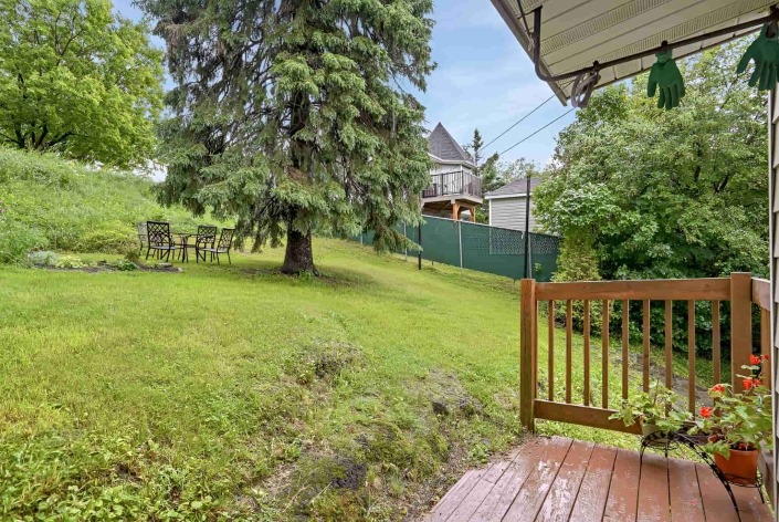 Duplex à vendre dans le Vieux-Lévis (Desjardins) - equipe Jean-François Morin