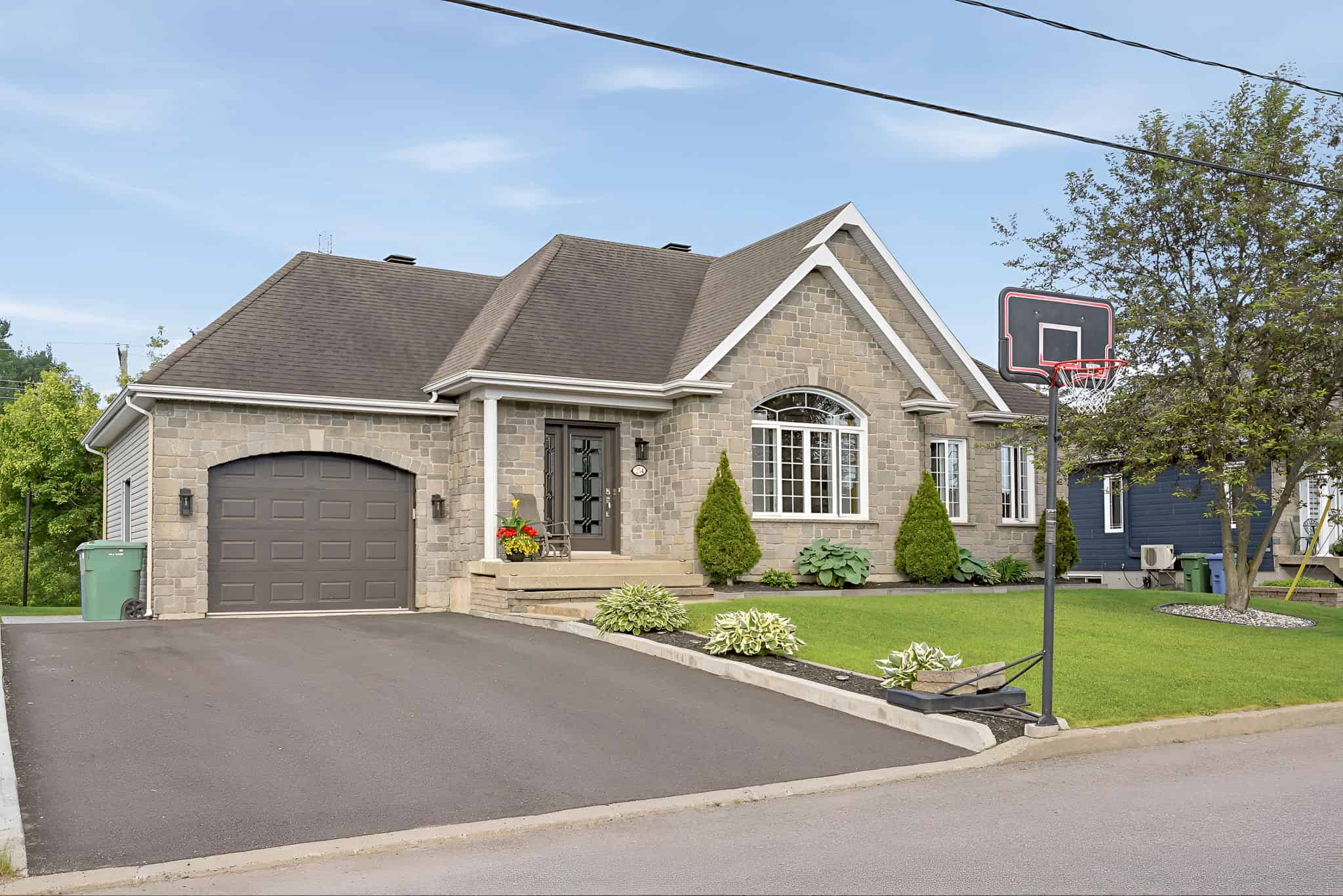 Bungalow récent à vendre à Saint-Henri (Bellechasse) - equipe Jean-François Morin