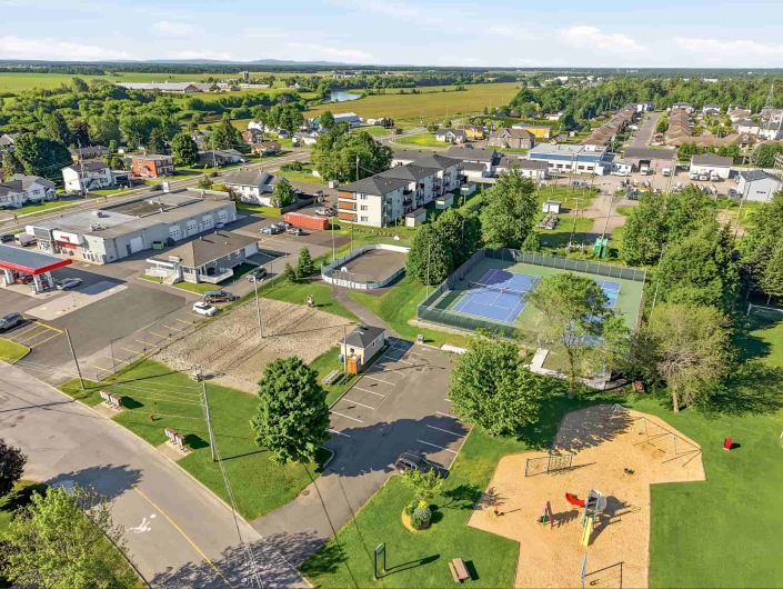 Bungalow récent à vendre à Saint-Henri (Bellechasse) - equipe Jean-François Morin
