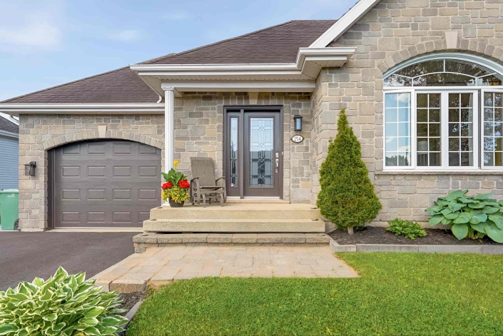 Bungalow récent à vendre à Saint-Henri (Bellechasse) - equipe Jean-François Morin